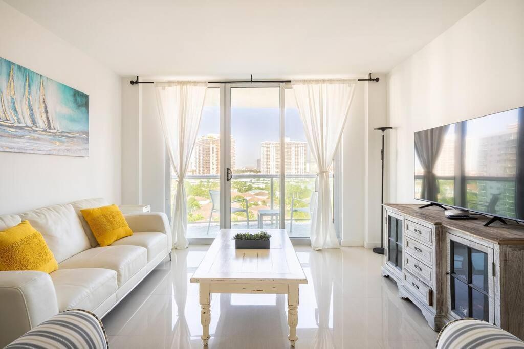 マイアミビーチOcean Reserve Sunny Isles 11Th Str-02330アパートメント エクステリア 写真